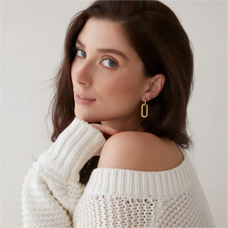 Nina – Stilvolle doppelte ovale Creolen
