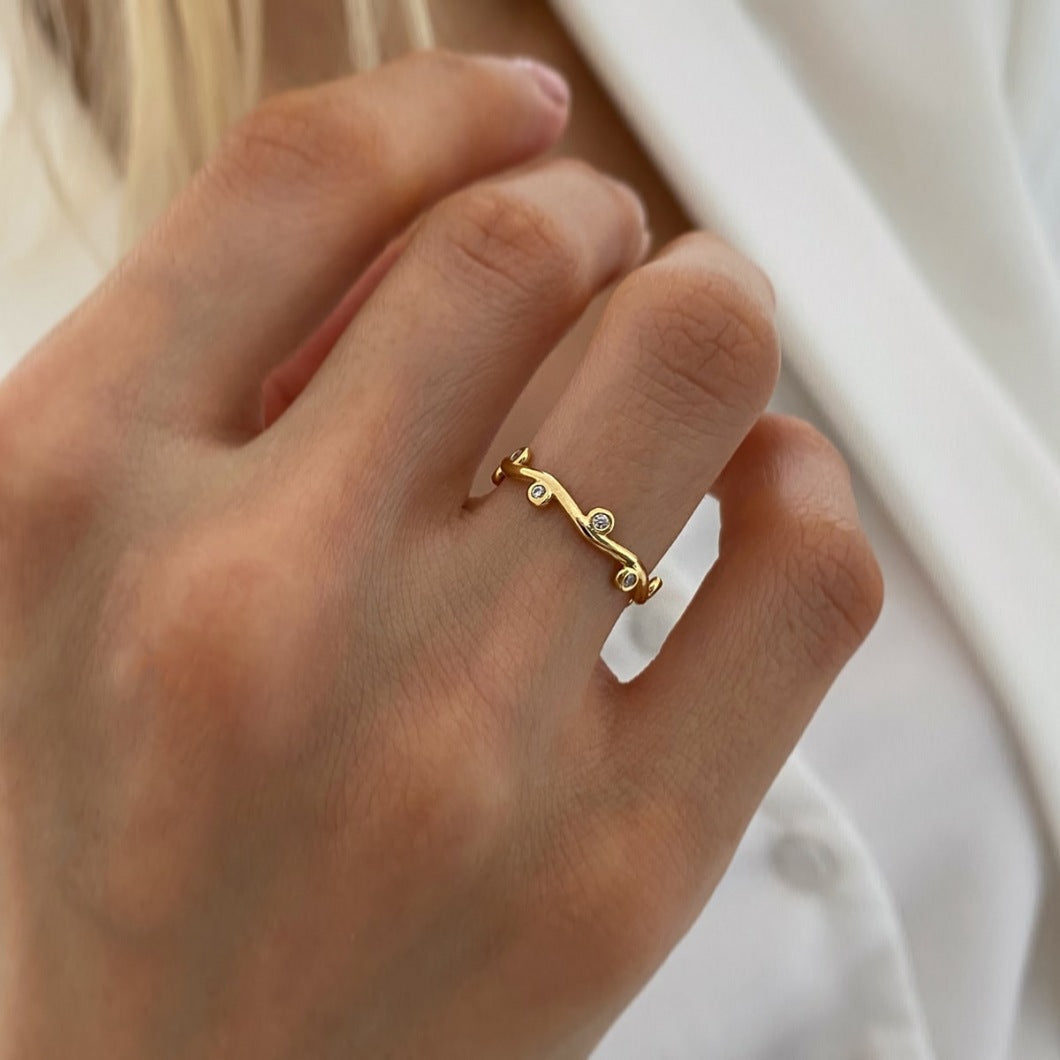 Willow – Verstellbarer Ring in Blattform