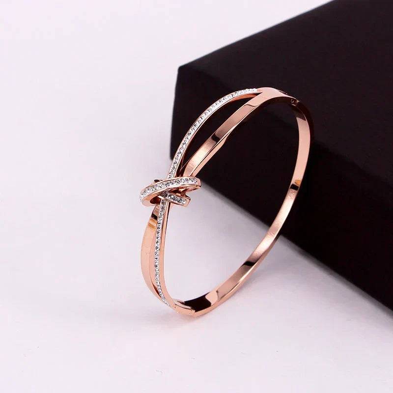 Dalia – Stilvolles Knotenarmband