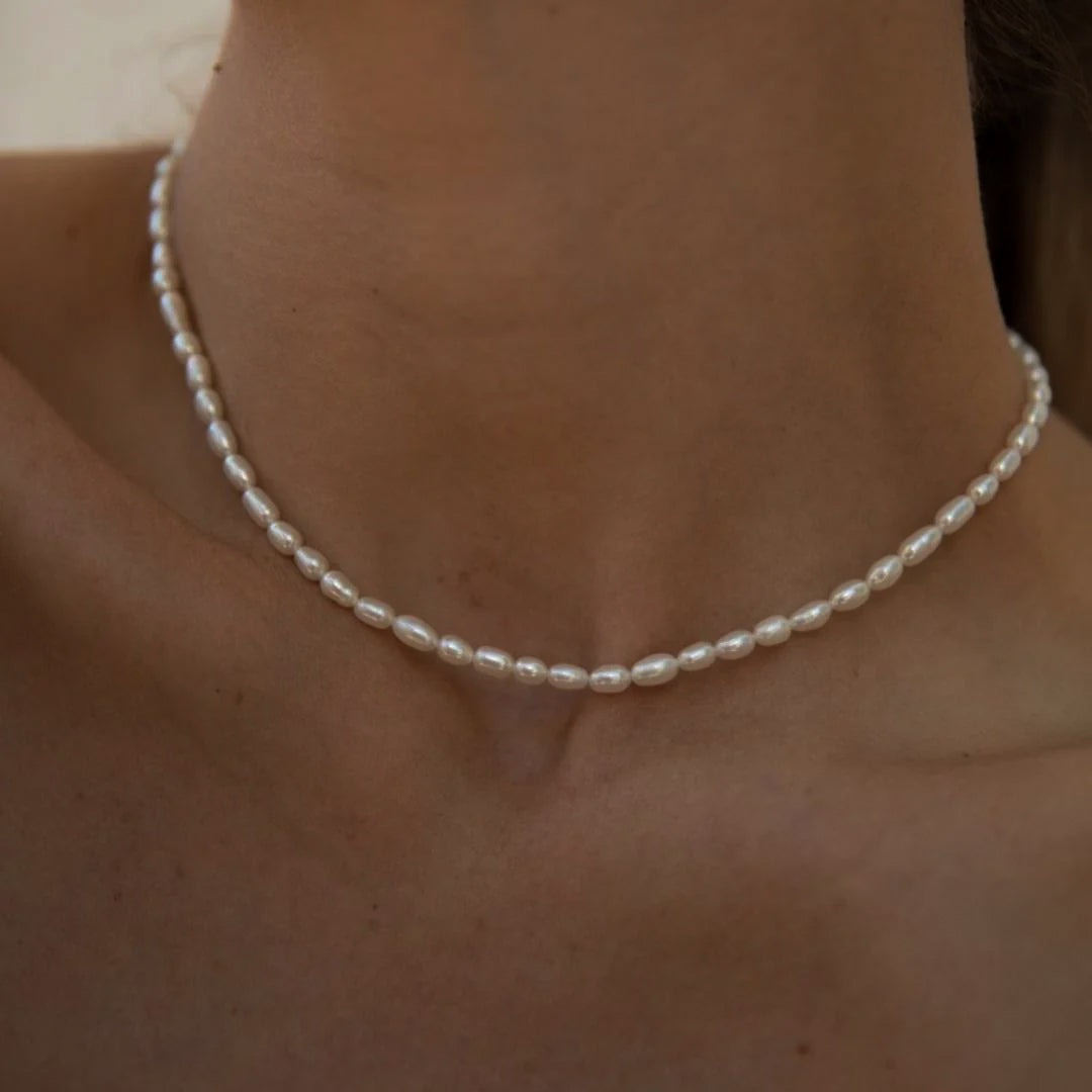 Avaria - Halsband aus Süßwasserperlen