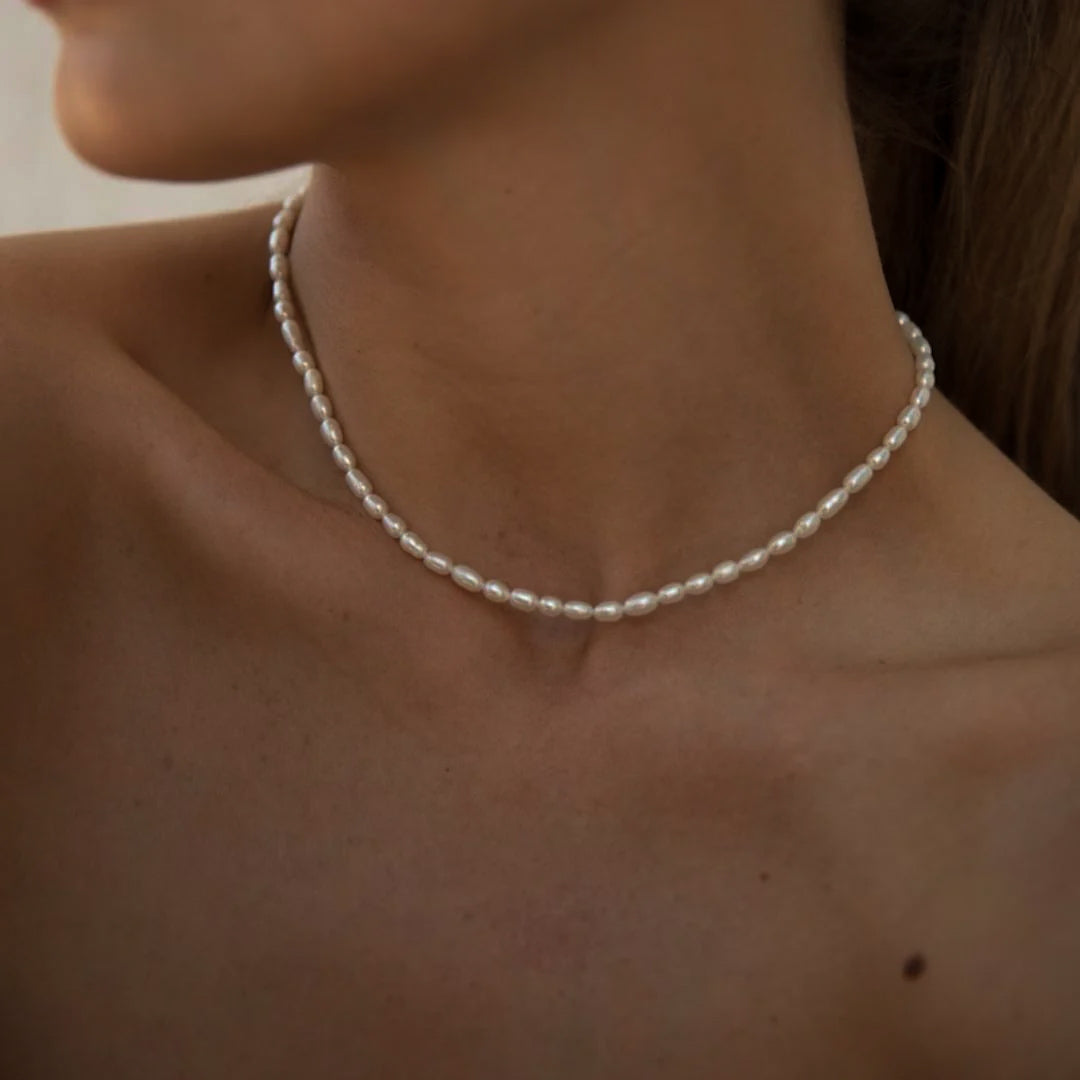 Avaria - Halsband aus Süßwasserperlen
