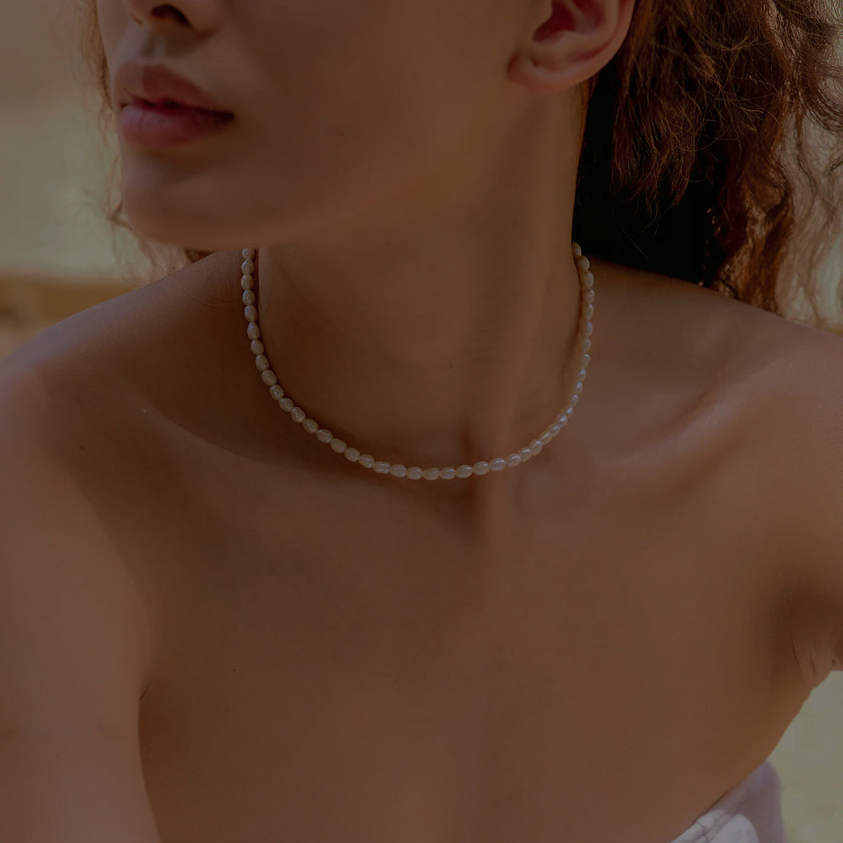 Avaria - Halsband aus Süßwasserperlen