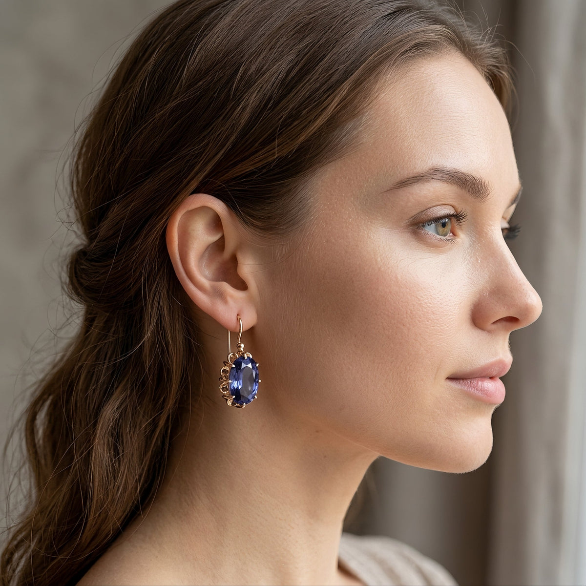 Jayela – Vintage-Ohrringe mit blauen Akzenten