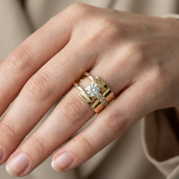 Lyra – Vintage-Ring mit asymmetrischem Design