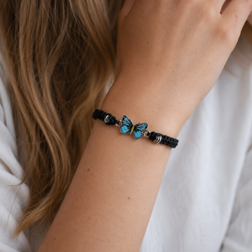 Elvina – Schmetterlingsarmband in Blau