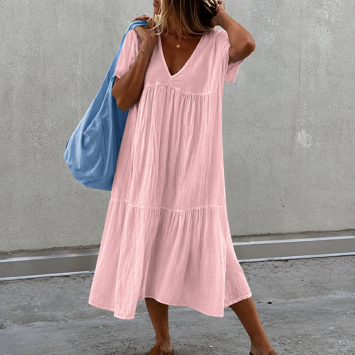 Deanna - Bequemes und vielseitiges Freizeitkleid mit V-Ausschnitt