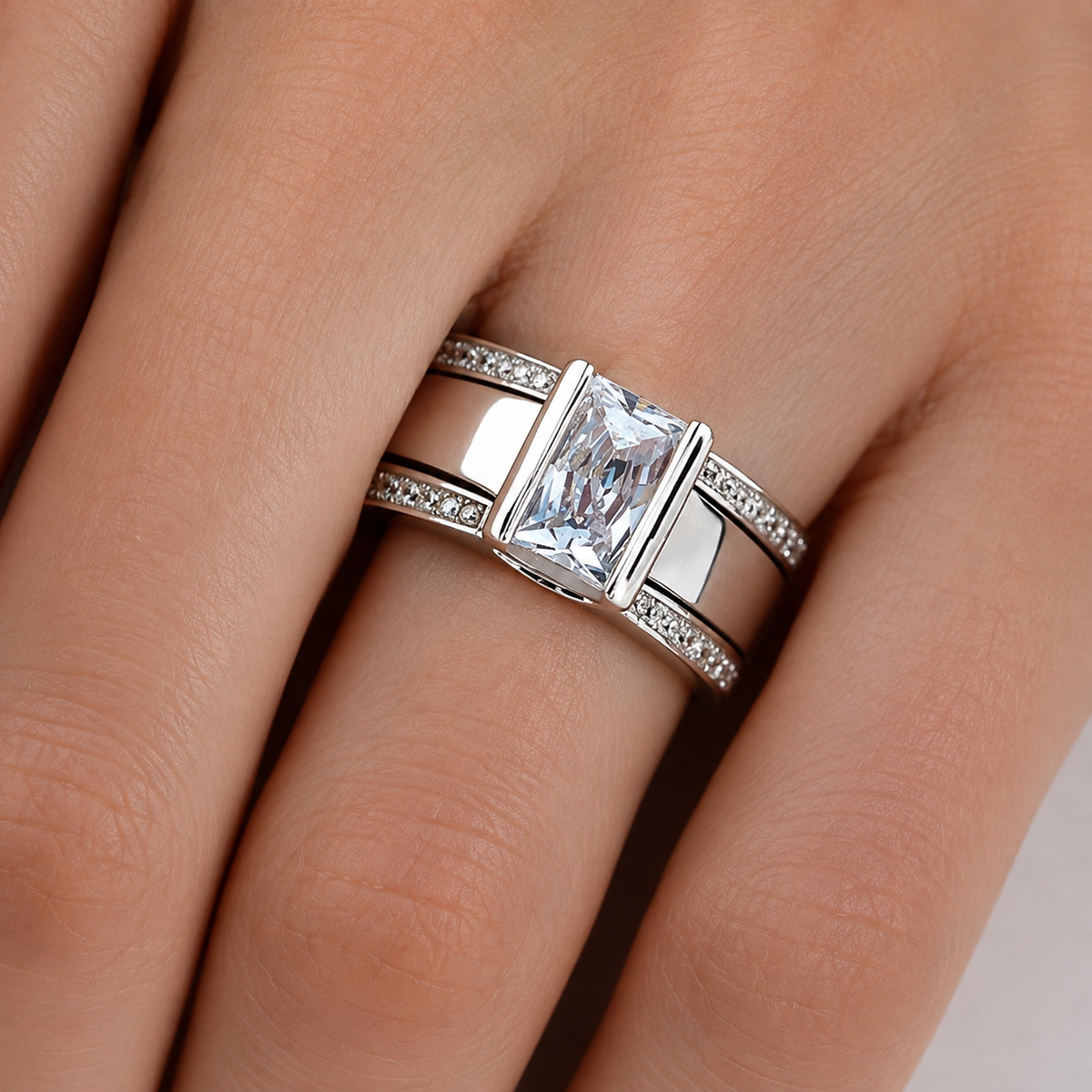 Clemence – Vintage-Ring mit integriertem Akzent