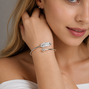 Elegantes Federarmband - Federarmband