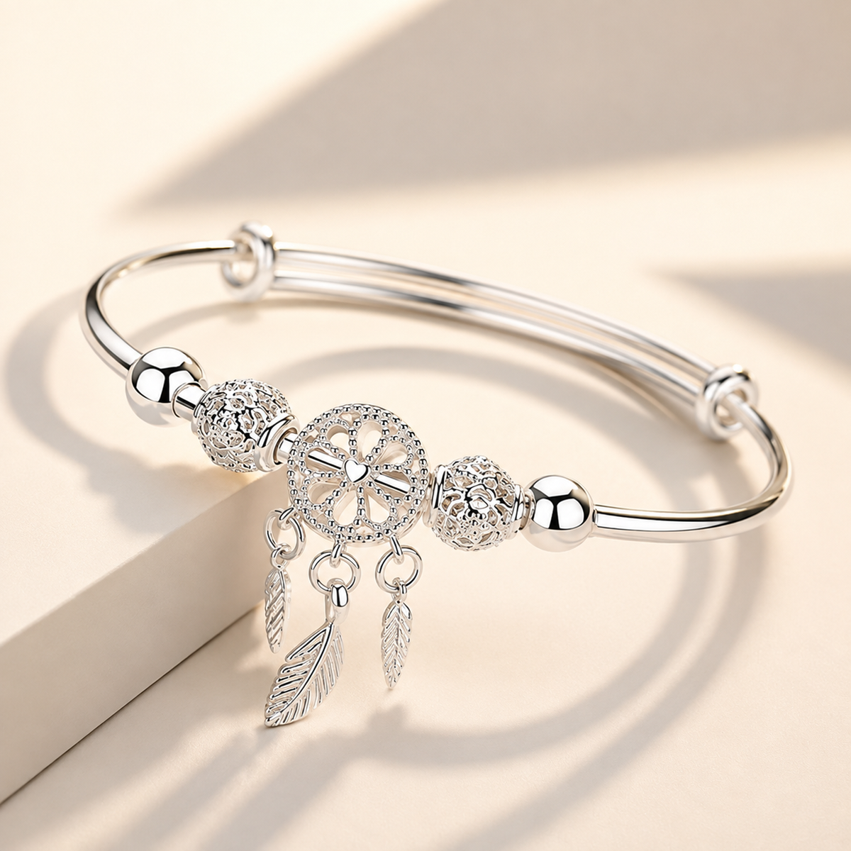 Aiyana – Verstellbares Traumfängerarmband