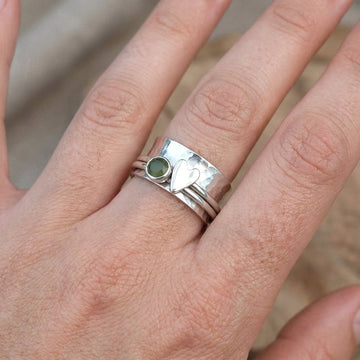 Maely – Retro-Herzring in Silber