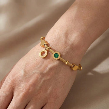 Rhian – Signaturarmband in Gold