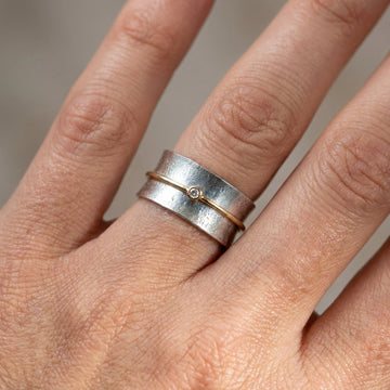 Eloise – Vintage-Ring mit feiner Linie