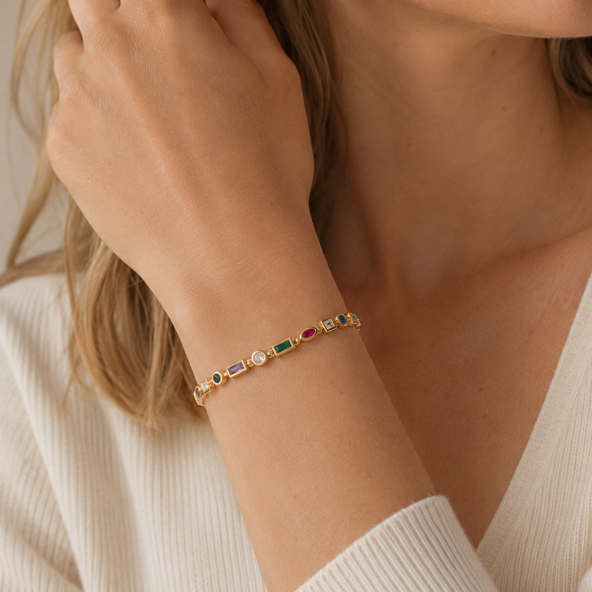 Nozomi – Buntes Armband mit funkelnden Details