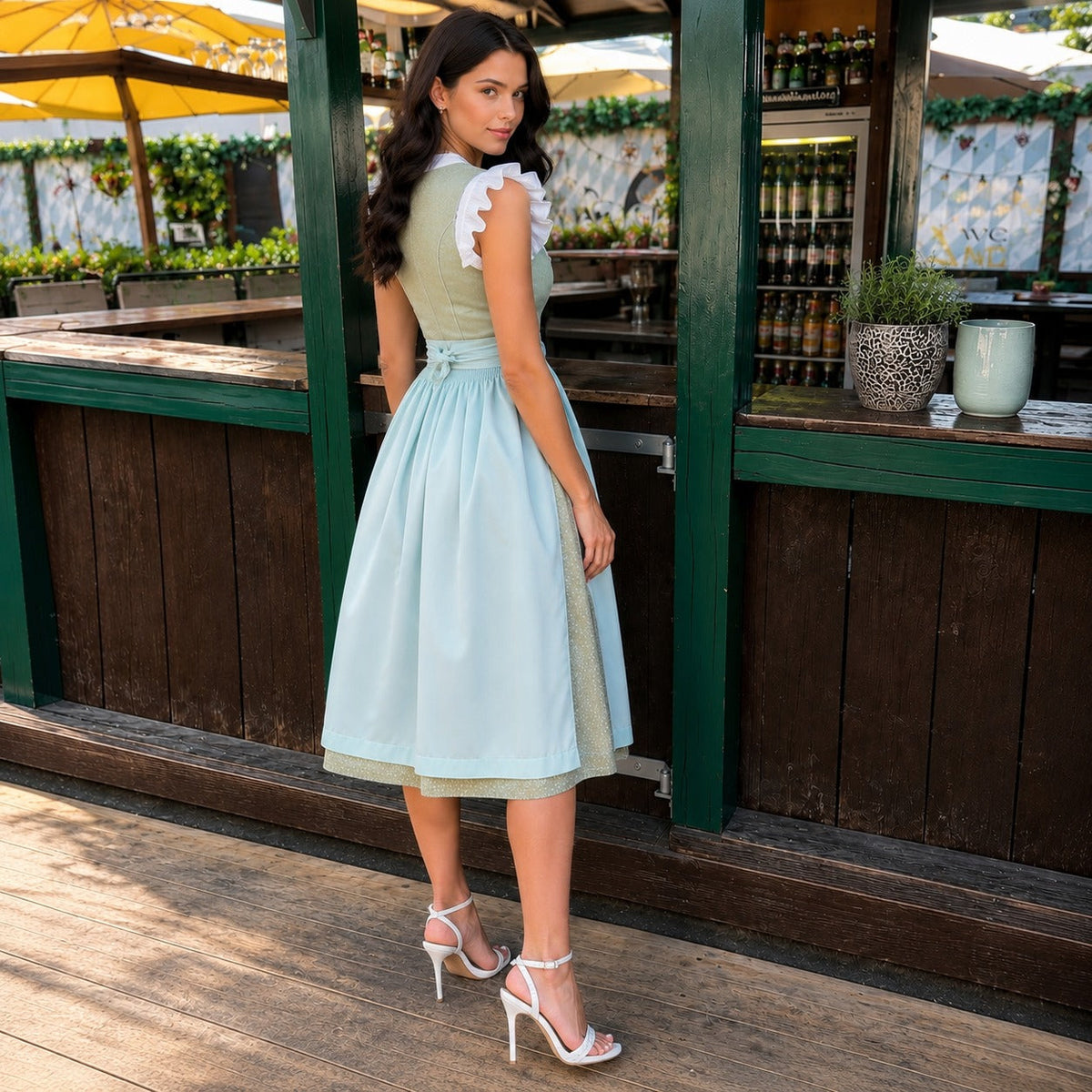 Evelyn - Luftiges Midikleid fürs Oktoberfest mit kurzen Ärmeln (Futter nicht enthalten)