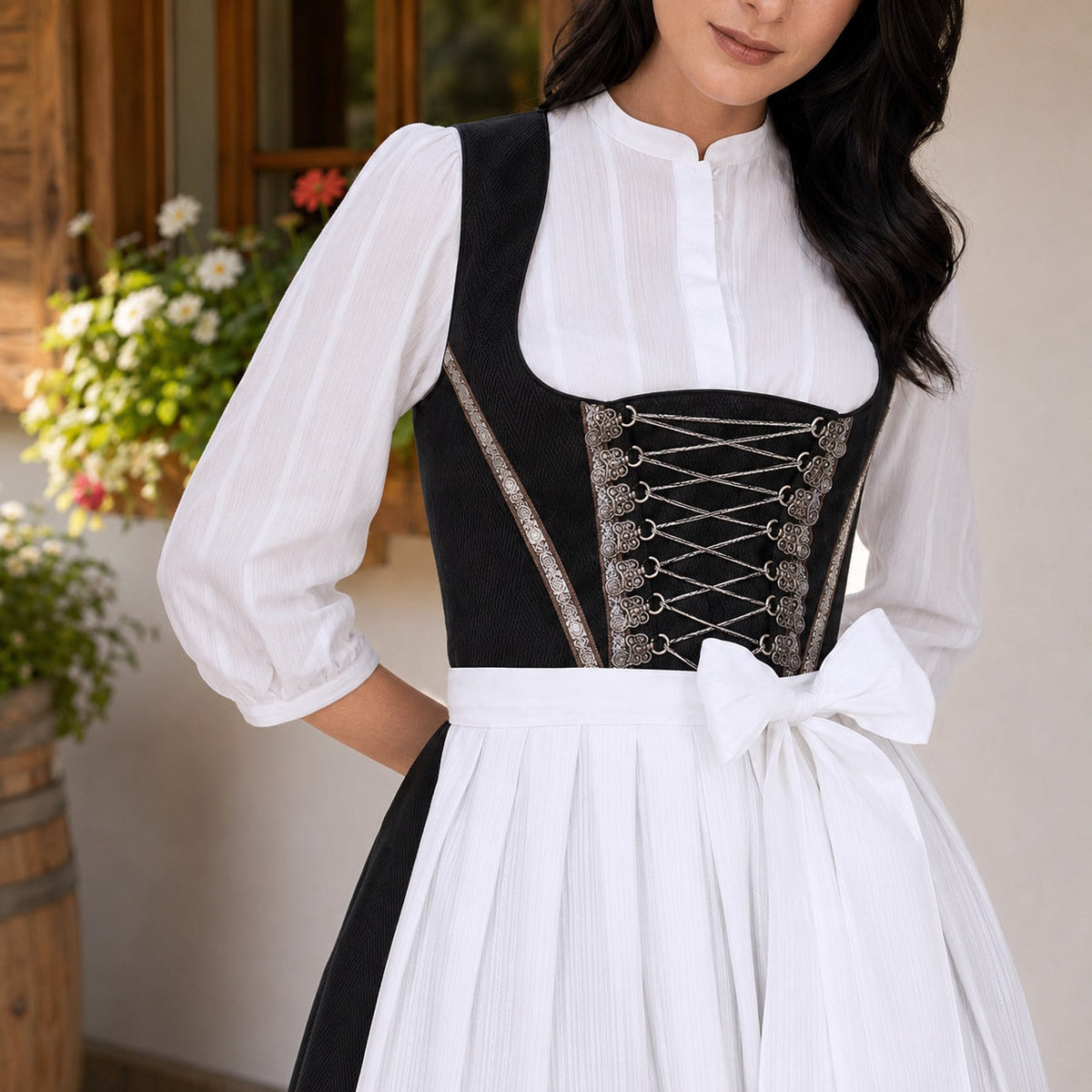 Nina - Modernes Oktoberfest-Dirndl mit langen Ärmeln (Futter nicht enthalten)