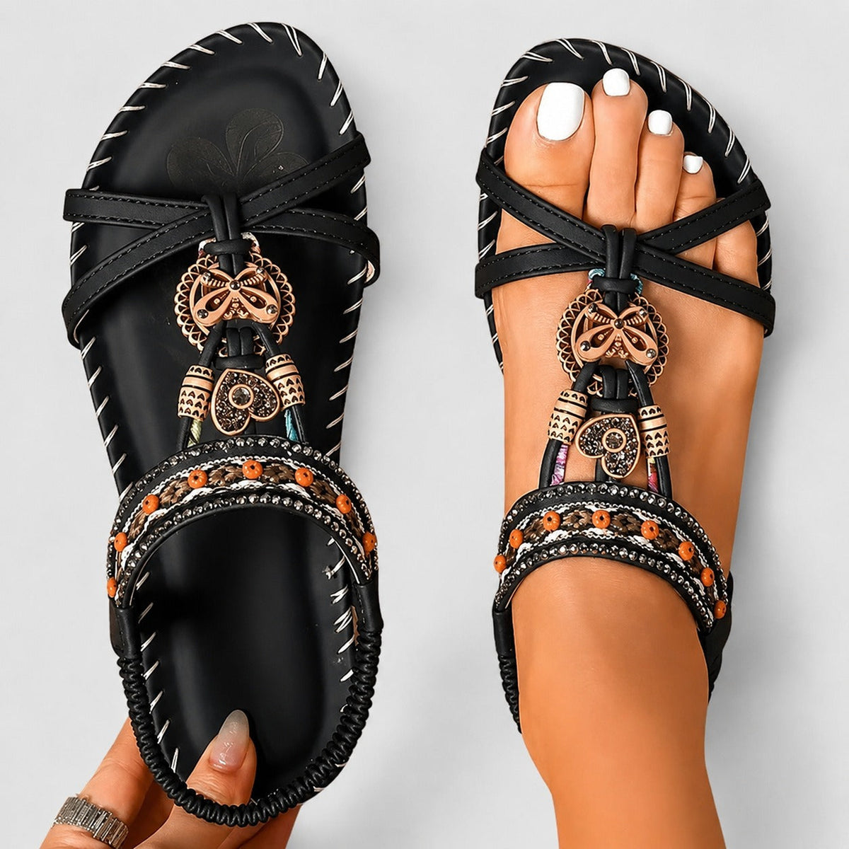 Eleanor - Stilvolle flache Sandalen mit glanzvollen Details