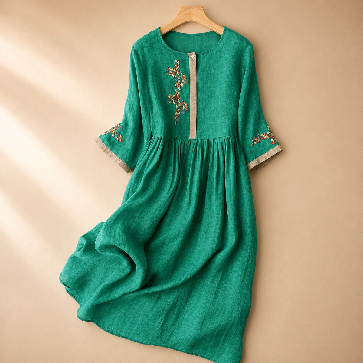 Laura - Bequemes Boho-Kleid mit Akzenten
