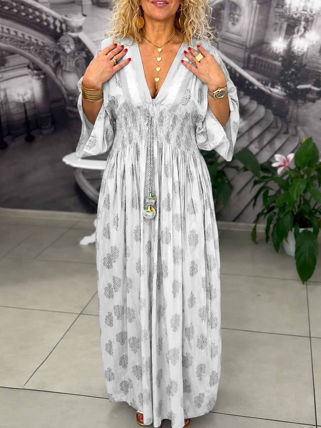 Leonie - Elegantes, weit geschnittenes Maxikleid
