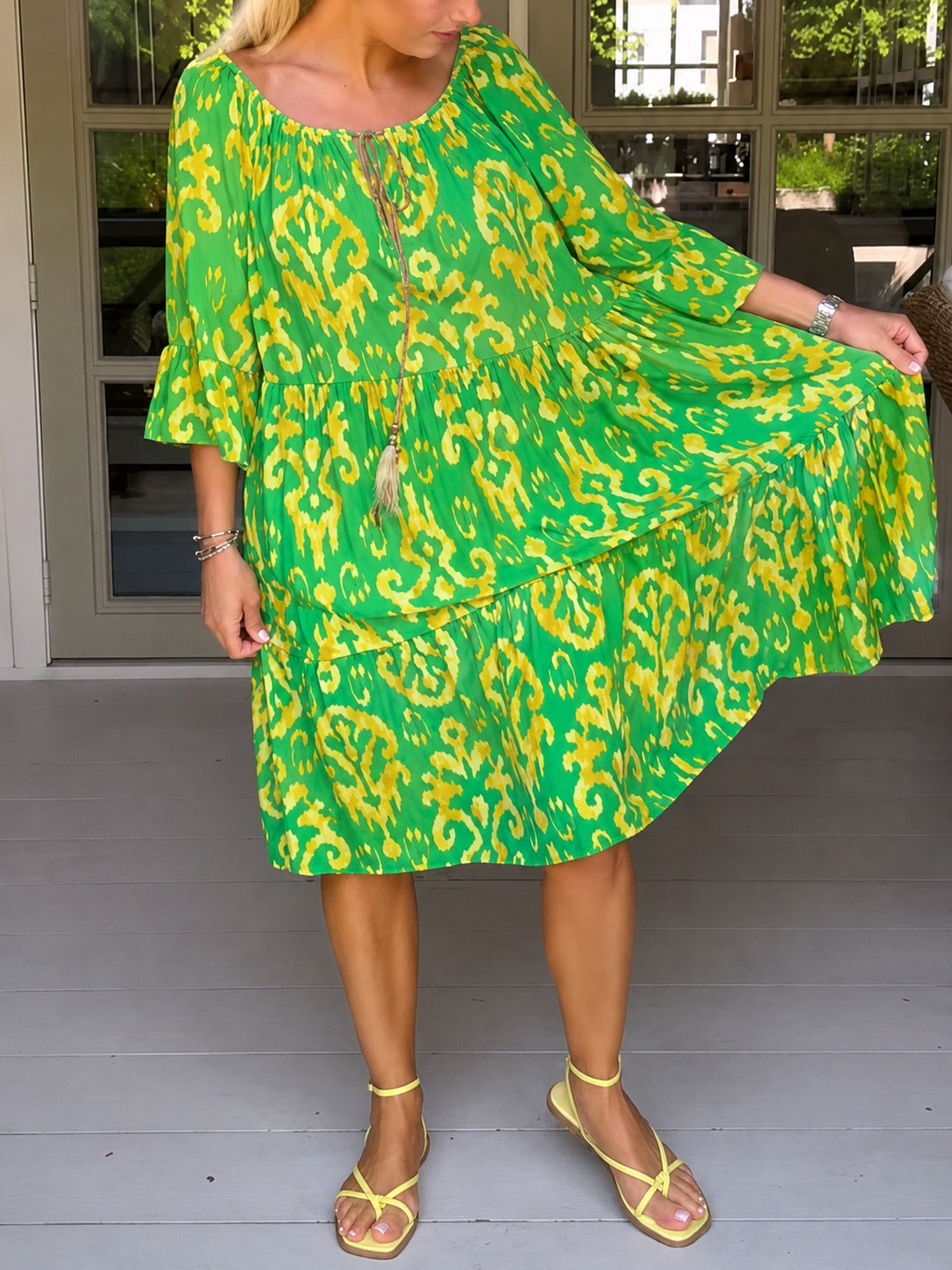 Jamie - Kleid mit weiten, geschwungenen Ärmeln