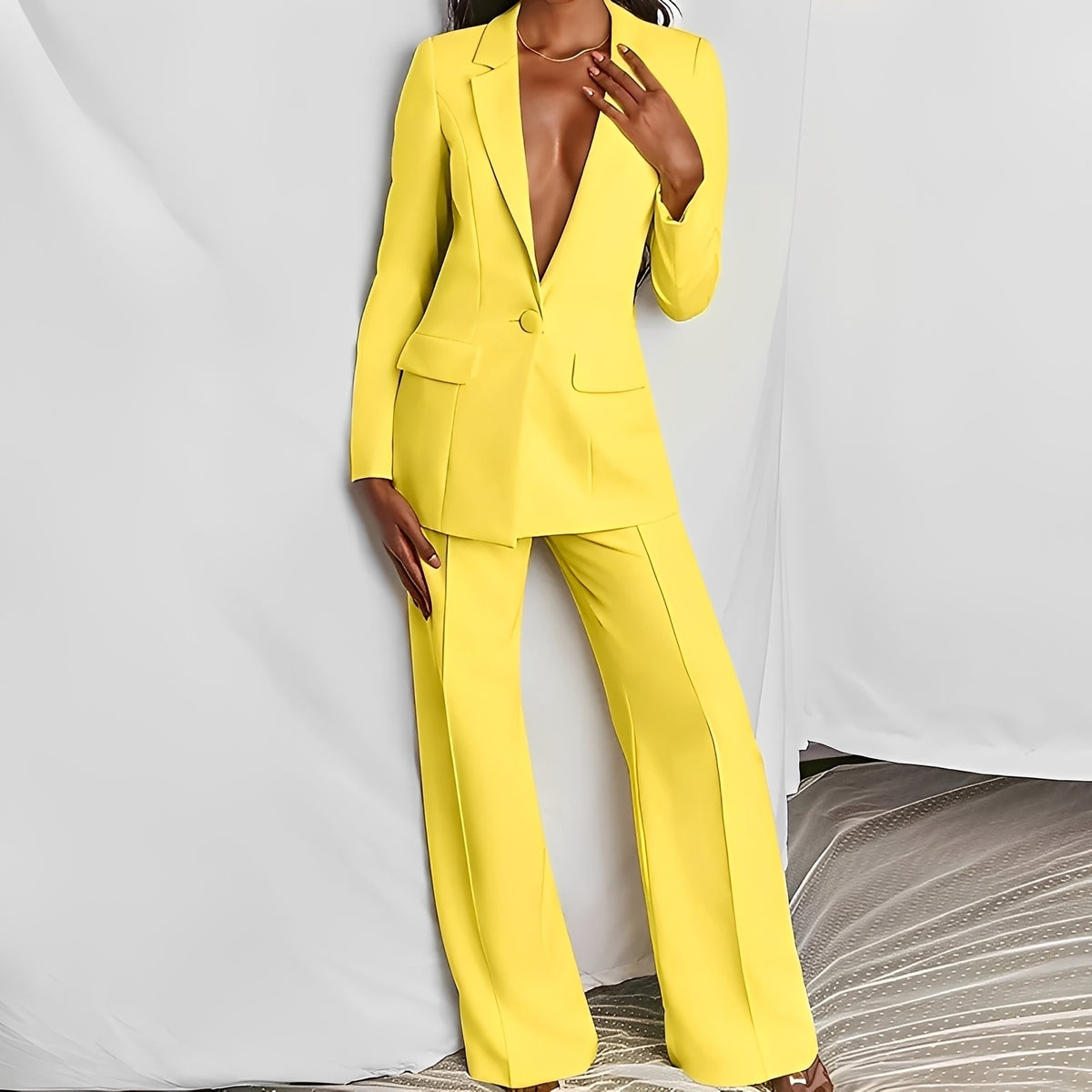 Lara - Elegantes Damen-Set mit Blazer und Hose