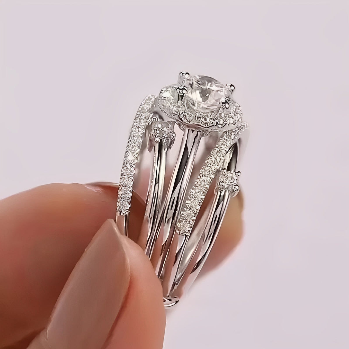 Ivanna – Ring mit verwobenem Design