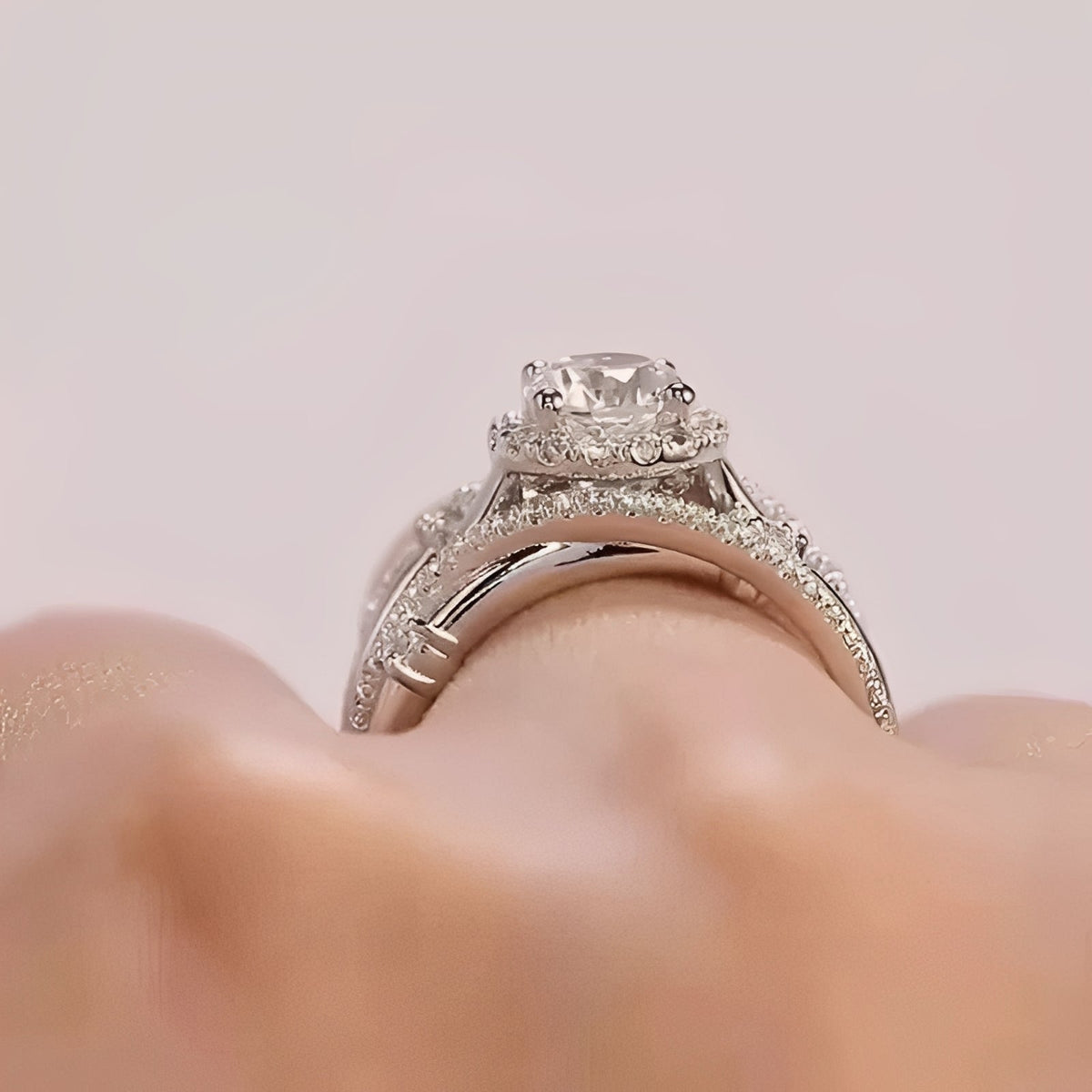 Ivanna – Ring mit verwobenem Design