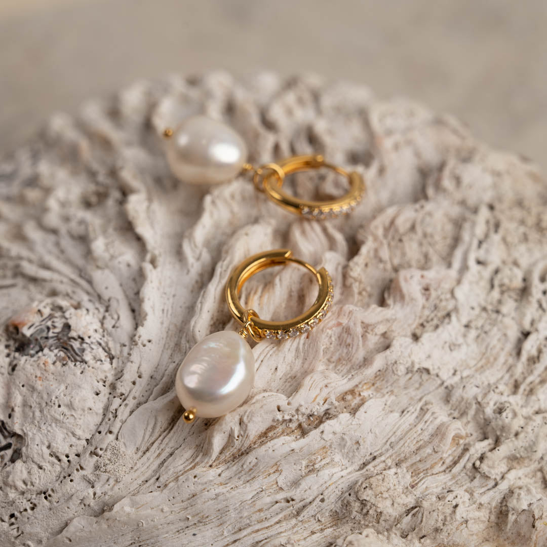 Elegante Ohrringe mit funkelnden Details