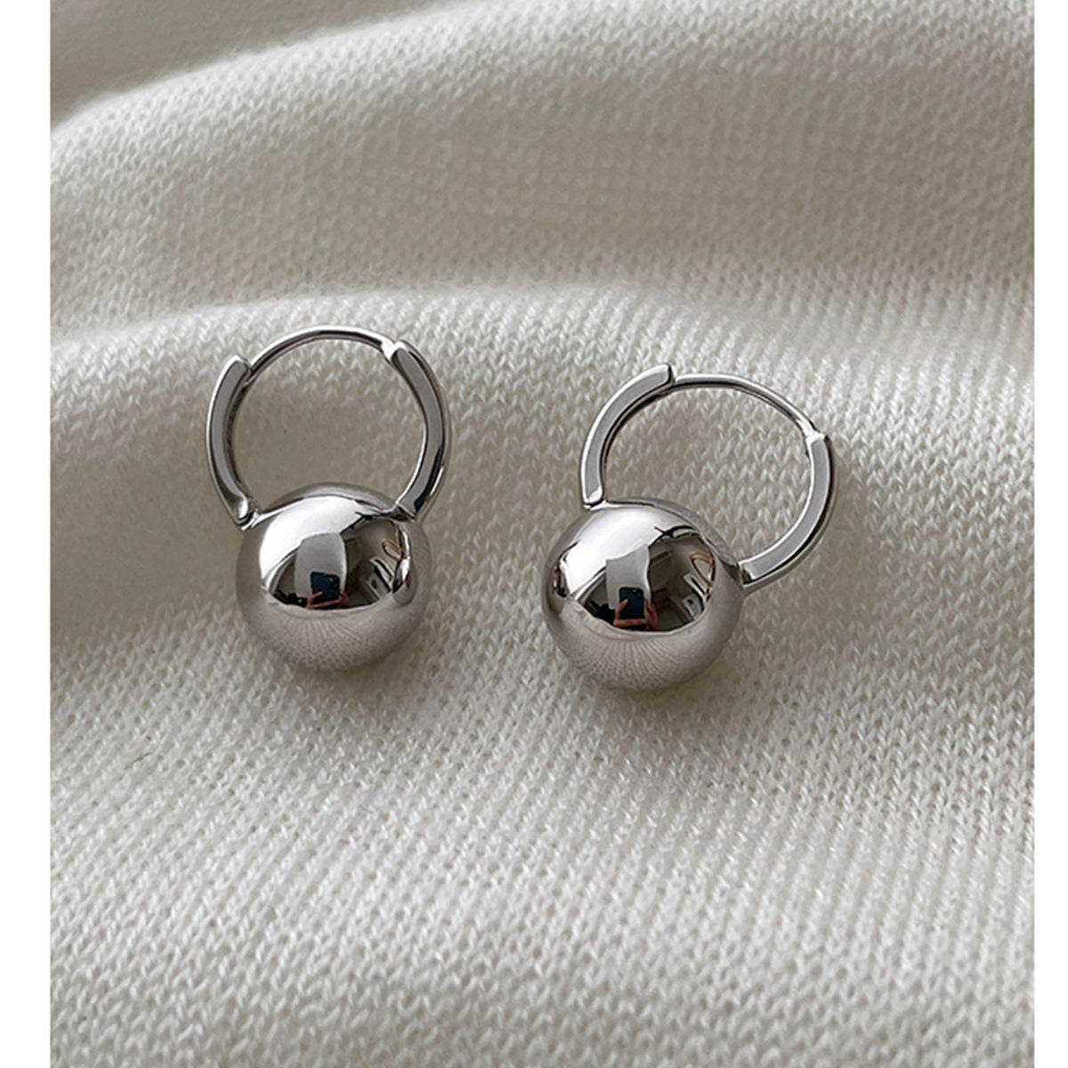 Ellie – Ohrringe mit feinem Stecker