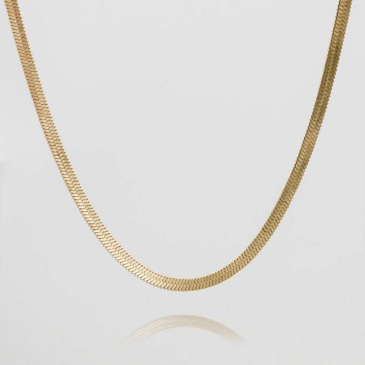 Juliette – Stilvolle Chevron-Halskette