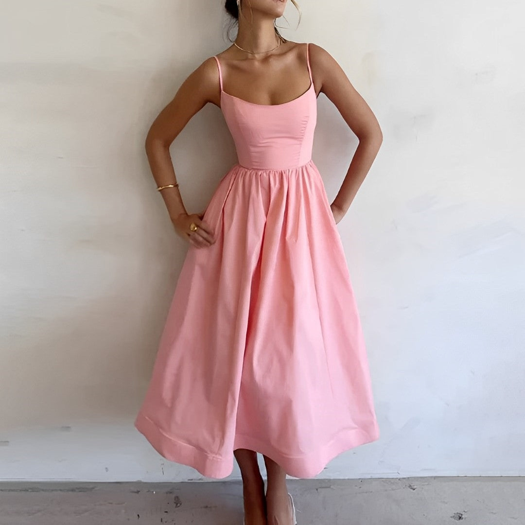 Fabiana – Kleid mit feinen Trägern und gerafftem Schnitt
