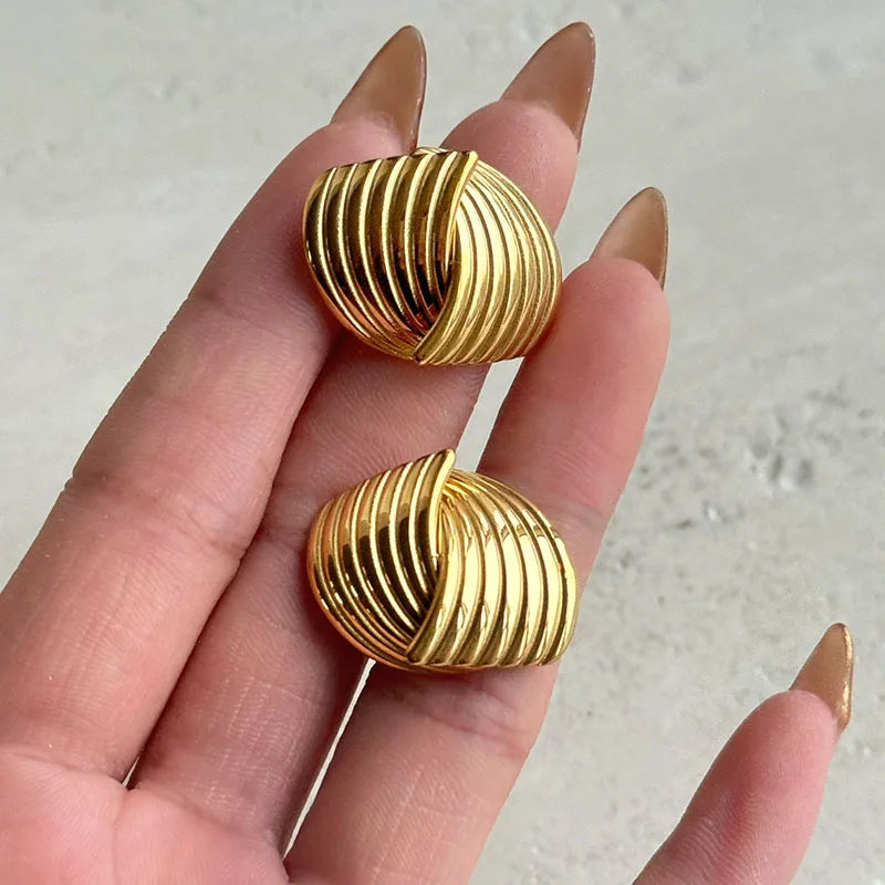 Sonia - Wellenohrringe in Gold