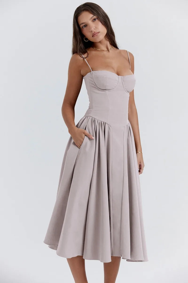 Cheri - Midikleid mit Trägern und freiem Rücken