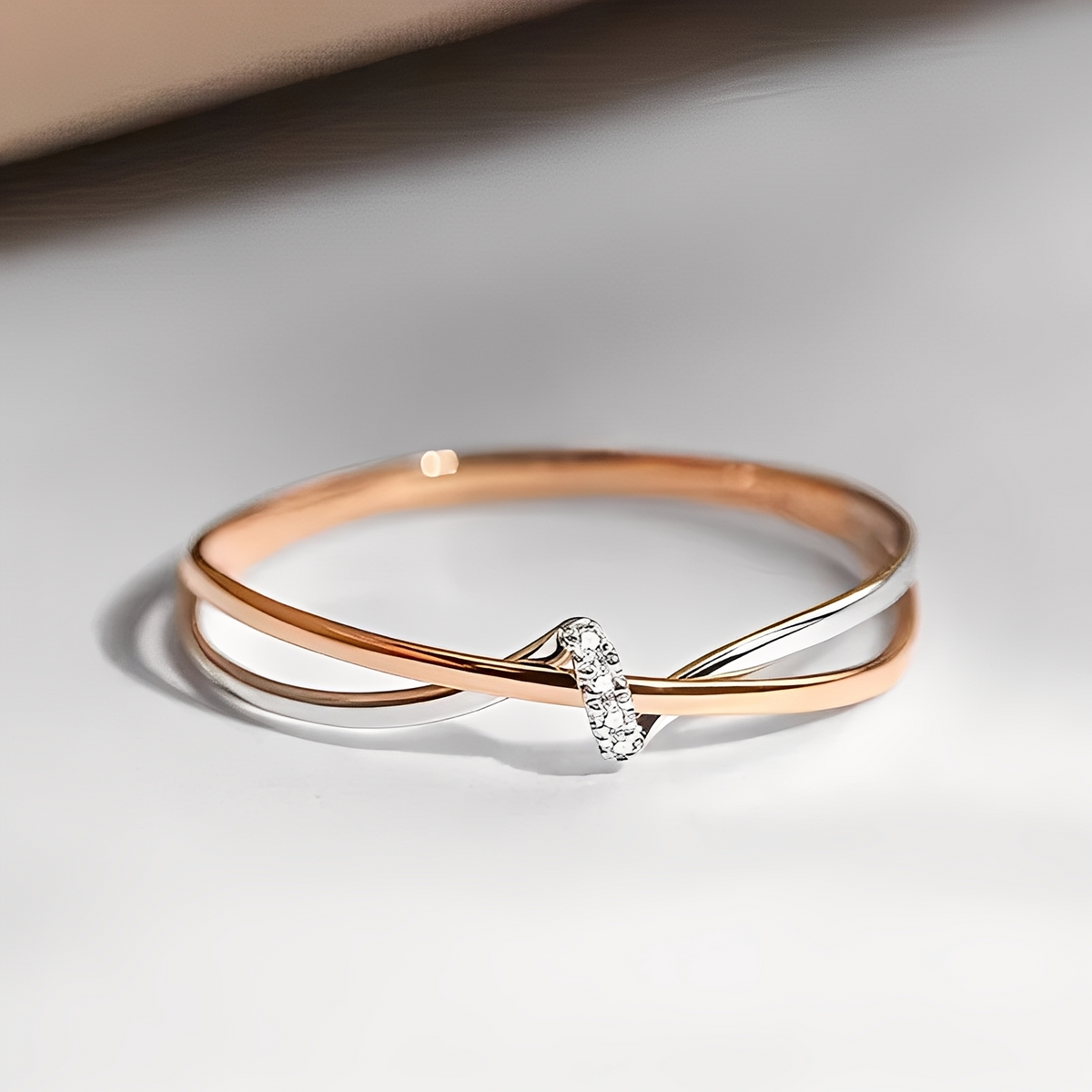 Eleane – Stilvoller bicolor Unendlichkeit-Ring