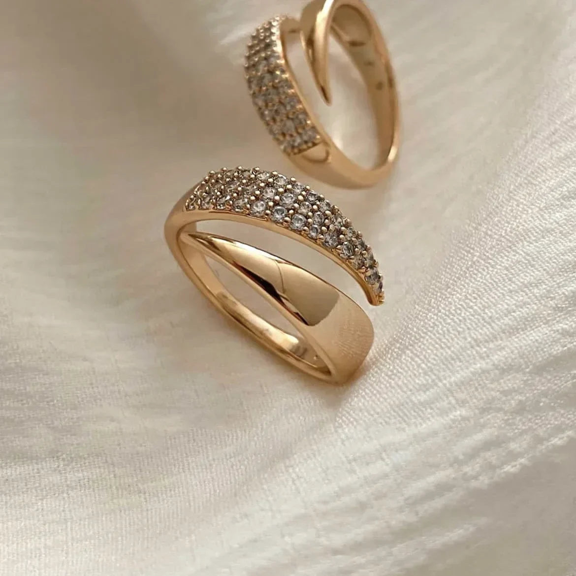 Irina – Gebogener Ring