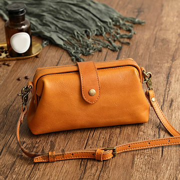 Fabienne - Handgefertigte Retro-Tasche