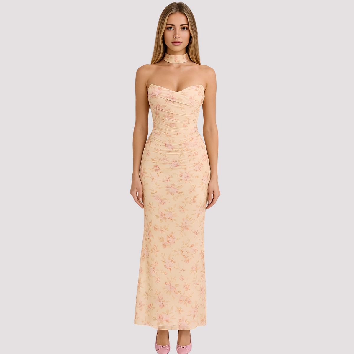 Antonia - Elegantes Choker-Kleid in enger Passform
