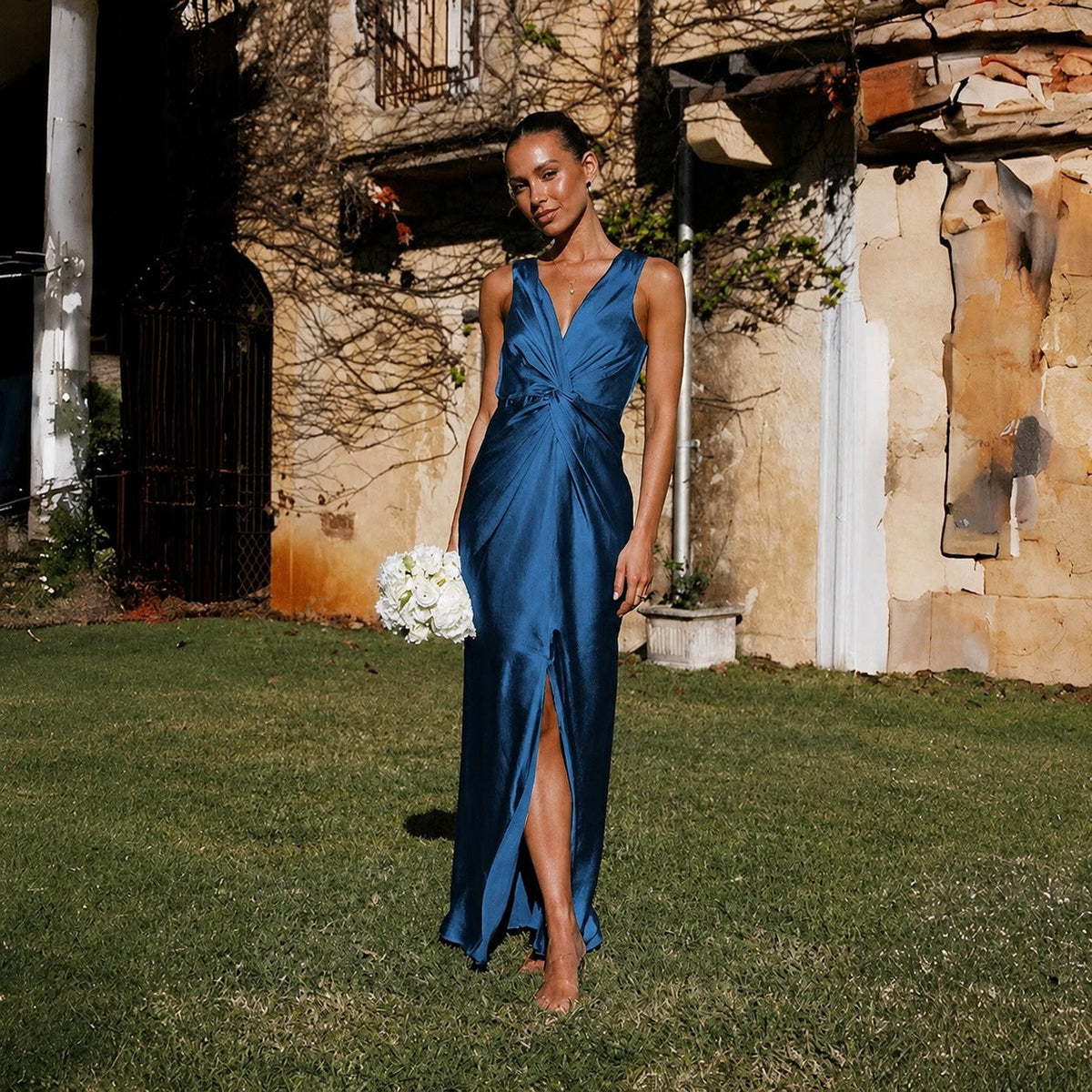 Elaine - Elegantes ärmelloses Abendkleid mit offenem Rücken