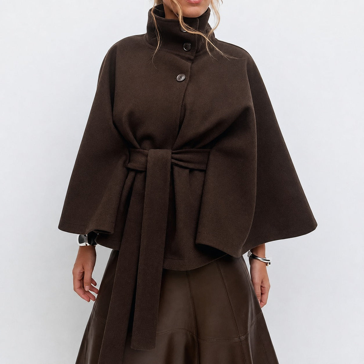 Loraine - Elegante Damenjacke mit Gürtel