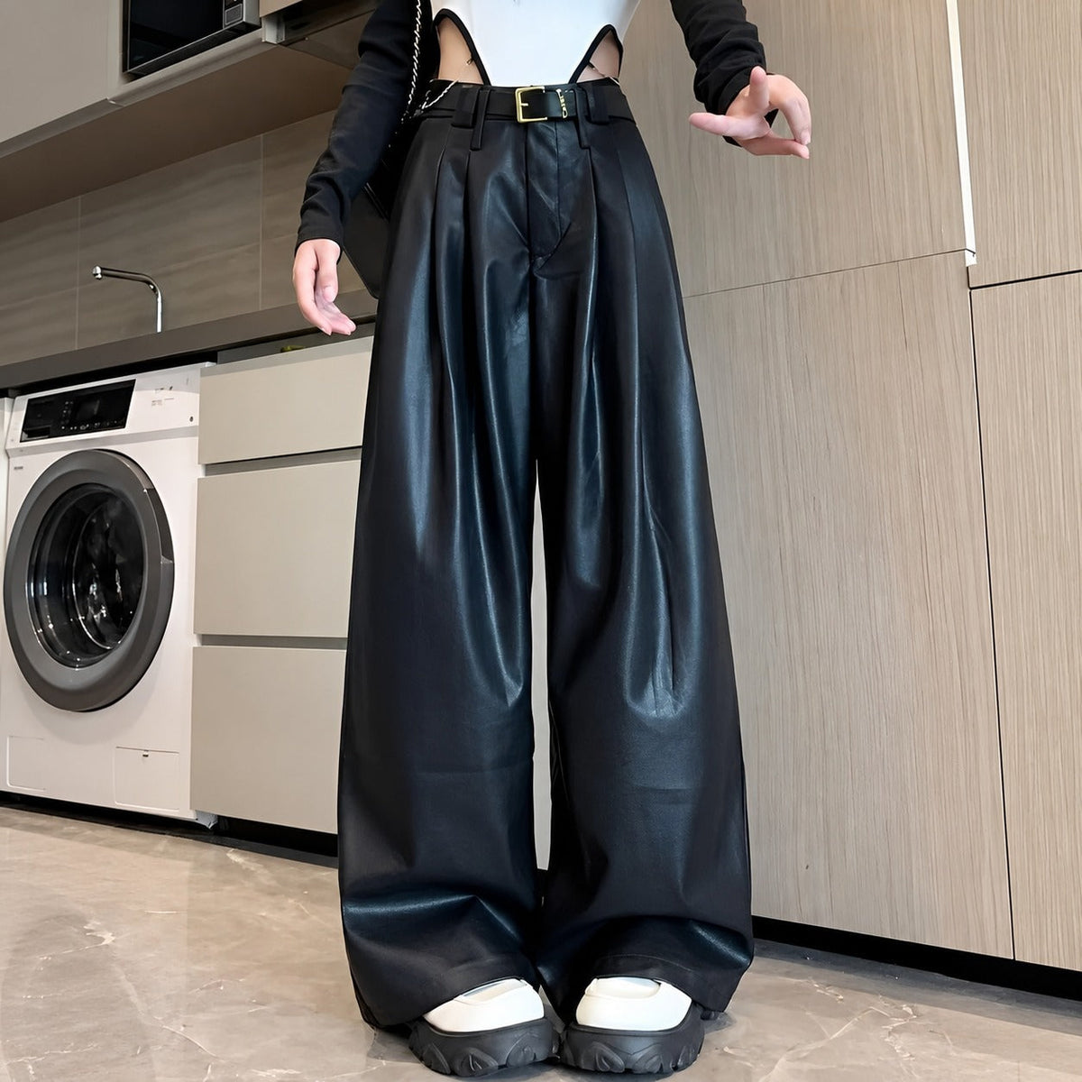 Lora - Damenhosen mit hoher Taille im klassischen Look