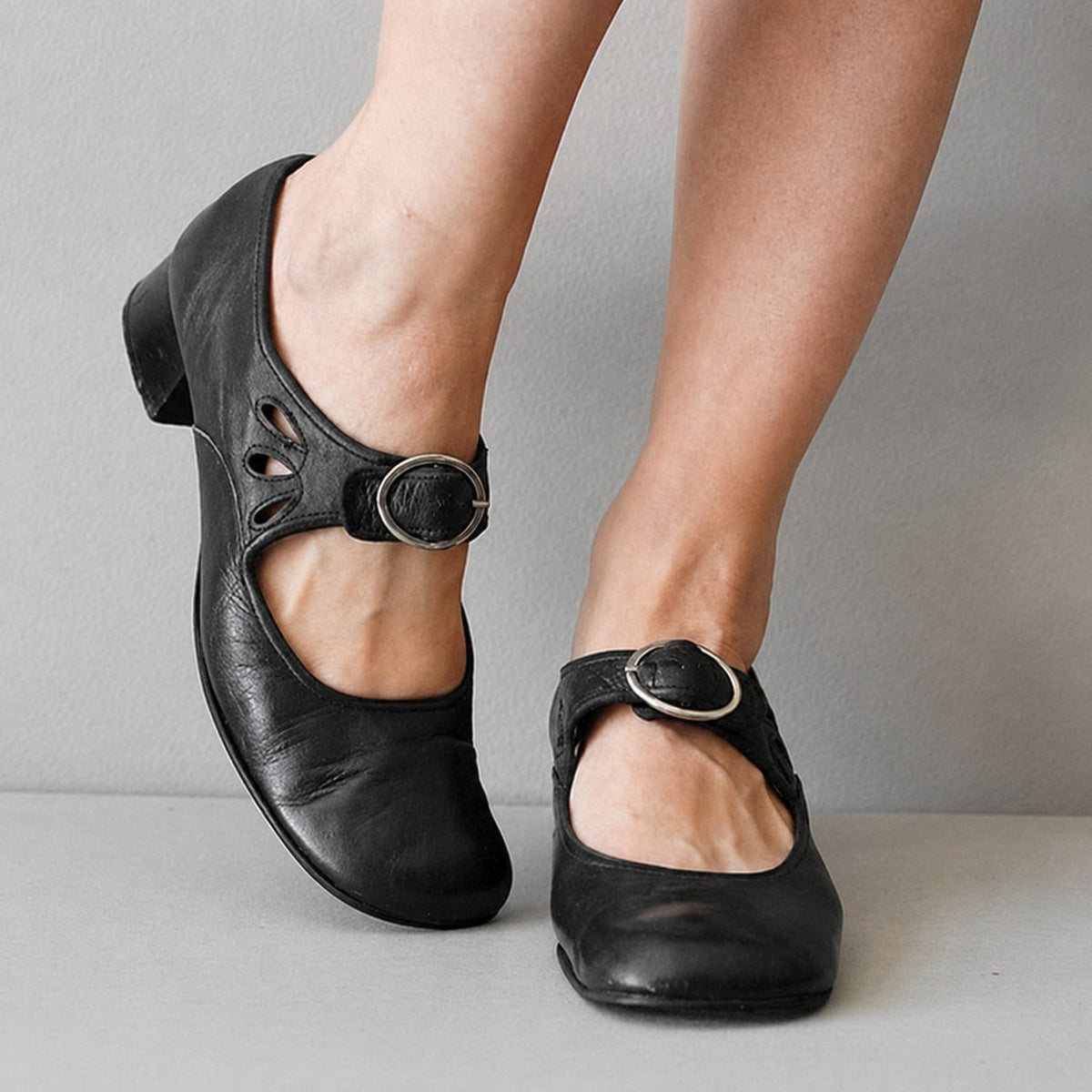 Beatrice - Stylische Sandalen mit einstellbarem Schnallenverschluss