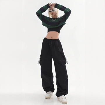 Aimée - Trendige Cargohose mit weitem Bein