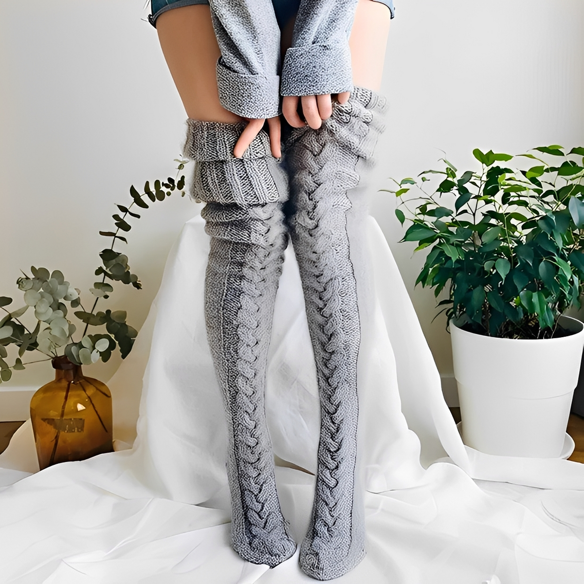 Hailee - Bequeme und warme Overknee-Socken