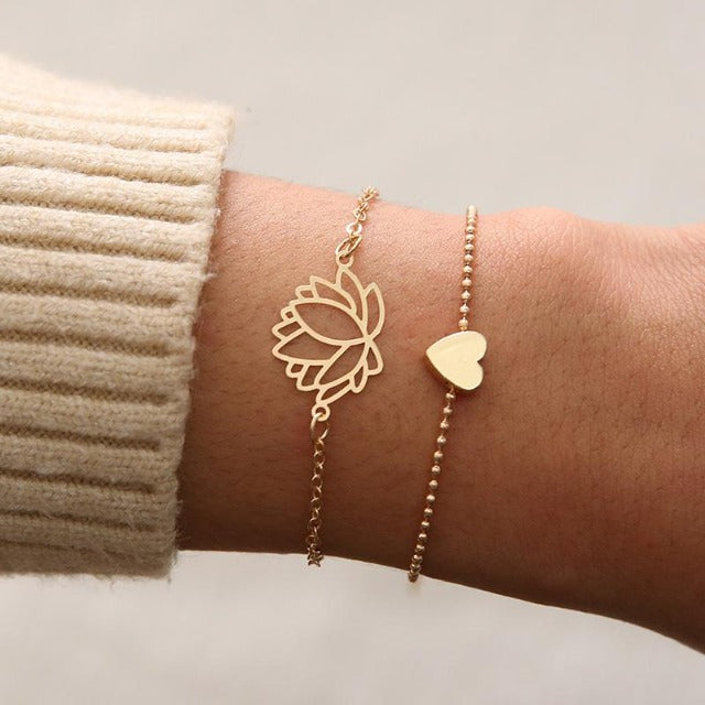 Ayumi – Lotusblumenarmband mit spirituellem Einfluss