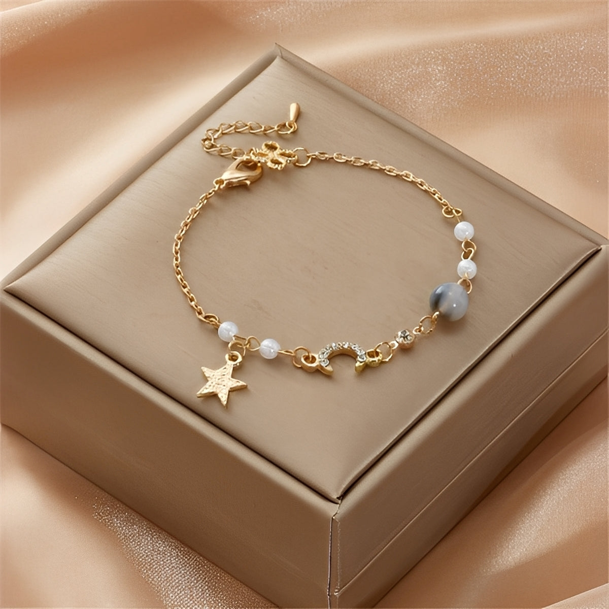 Selina – Armband mit Mond und Stern