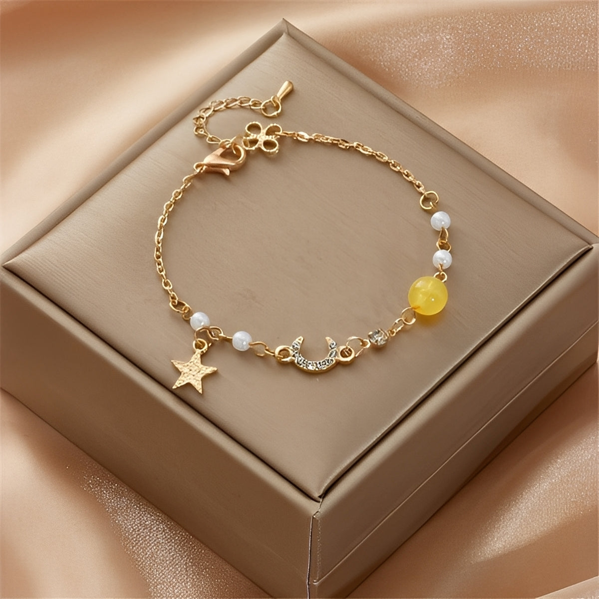 Selina – Armband mit Mond und Stern