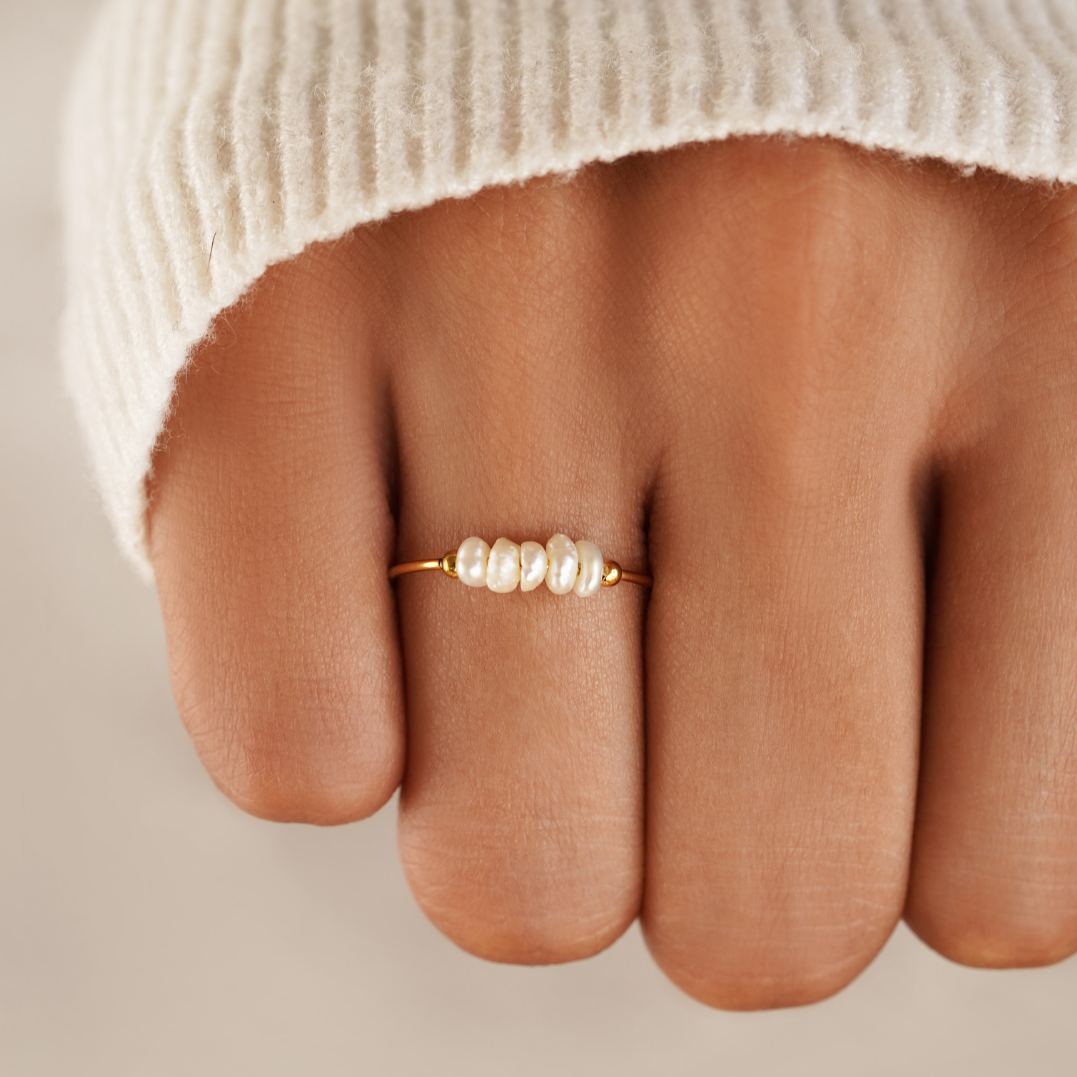 Maelia – Traditioneller Ring mit Süßwasserperlen