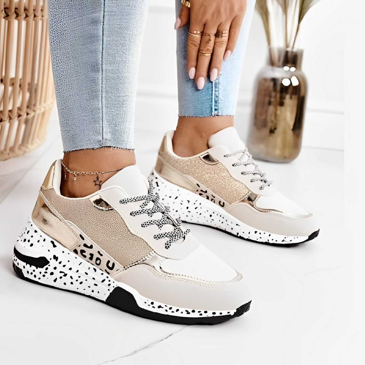 Delora – Orthopädische Sneaker mit ergonomischem Aufbau