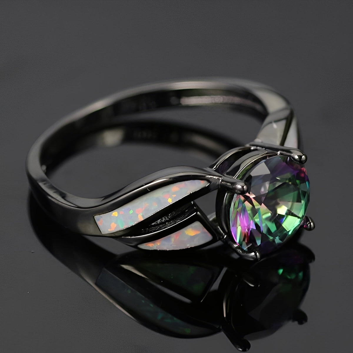 Mirella – Regenbogenring mit Opal und Topas