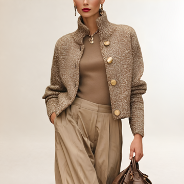 Damen Cardigan mit hohem Kragen und Knopfverschluss - lockere Passform, kürzere Silhouette