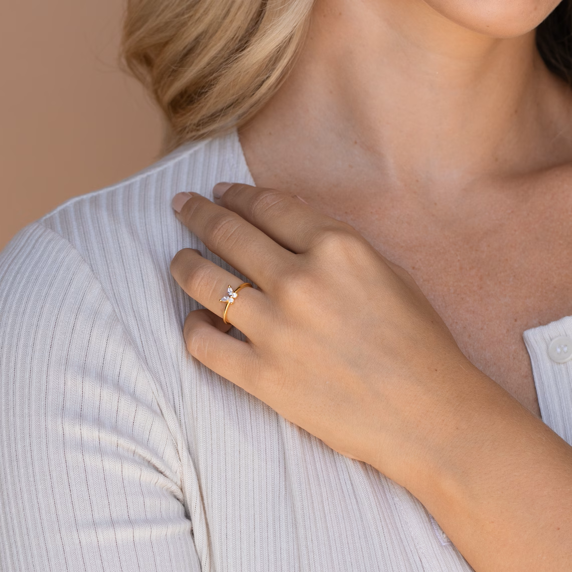 Schmetterlingsring – Zart und elegant
